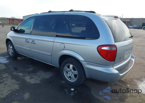 2005 Dodge Grand Caravan Sxt z USA, uszkodzony, nr VIN 2D4GP44LX5R193604
